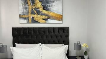 1 chambre, fer et planche Ă repasser, Wi-Fi, draps fournis