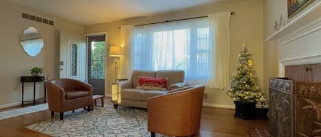 Smart TV, fireplace, foosball, table tennis