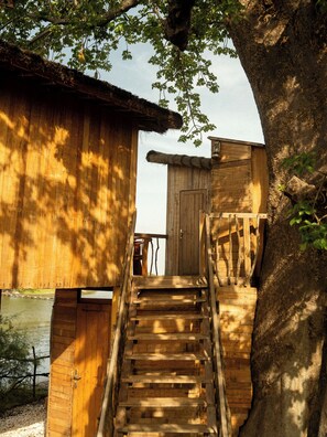 Superior Tree House, Lagoon View | Terrace/patio