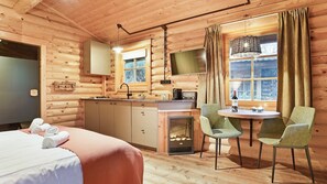 Bungalow (2B-bungalow) | Living room | TV