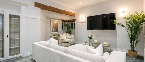 Fernseher, Arbeitsbereiche