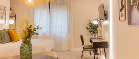 Een strijkplank/strijkijzer, gratis wifi