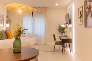 アイロン / アイロン台、WiFi (無料)