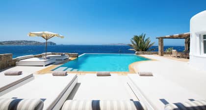 Topos Exclusive Mykonos