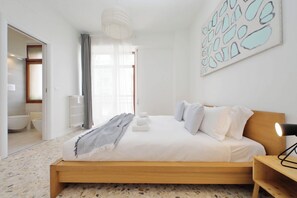 Apartment | 2 bedrooms, iron/ironing board, free WiFi - Luminoso appartamento a san Pietro (Rome)