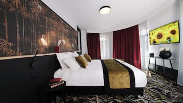 Ropa de cama de alta calidad, colchones con pillow-top y minibar