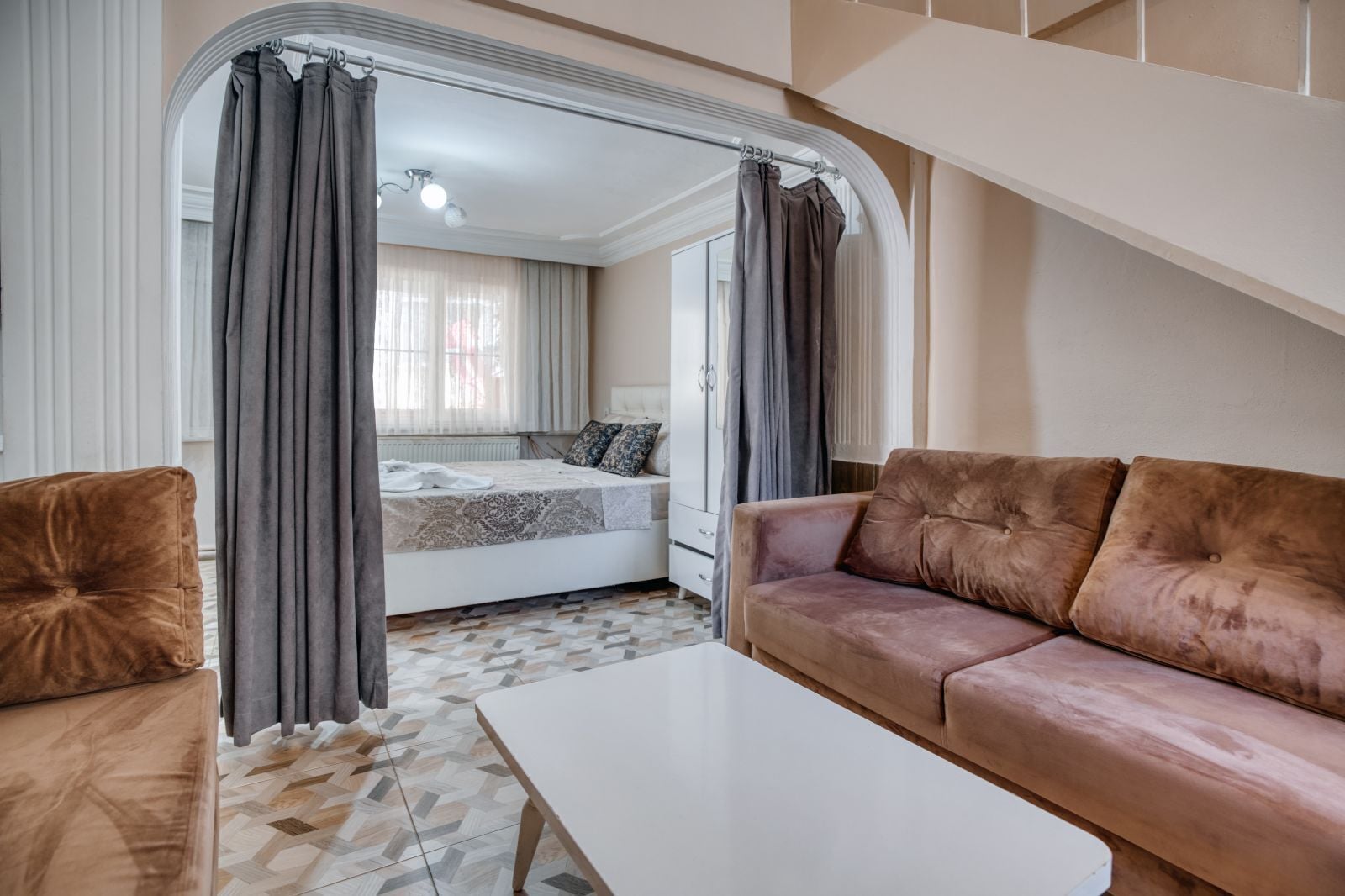 Vila luxo, 3 quartos | Área de estar | TV