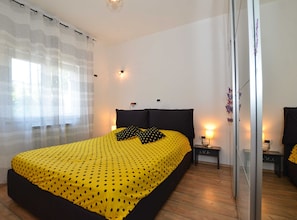 Departamento (Two Bedroom Apartment with Terrace) | 2 habitaciones 