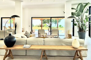 Smart TV, computer monitors, printers - Ideal house for vacations with family or friends. (Adeje)