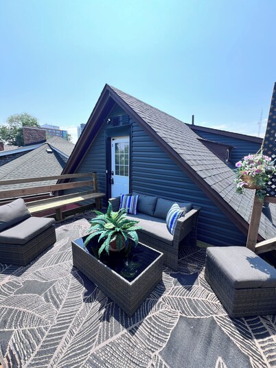 NEW 1BR Loft,15 min to Niagara Falls/Wineries, Steps to Downtown St. Catharine’s