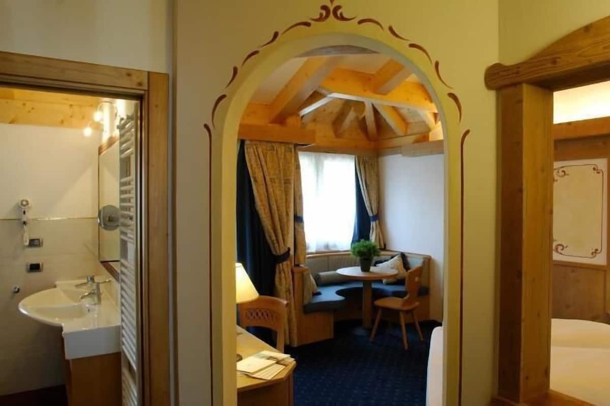 Deluxe Suite | 1 bedroom, free WiFi, bed sheets