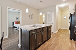 Desk, iron/ironing board, travel cot, free WiFi - C Creek  7206 I New Construction 1Bd Apt I Gated (Houston)
