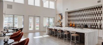 C Creek  8302 I New Construction 2Bd Apt I Gated