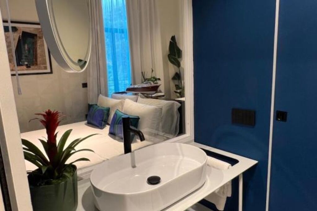 1 chambre, coffres-forts dans les chambres, bureau