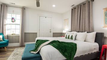 1 bedroom, iron/ironing board, free WiFi, bed sheets