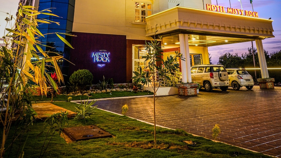 Misty Rock Hotel