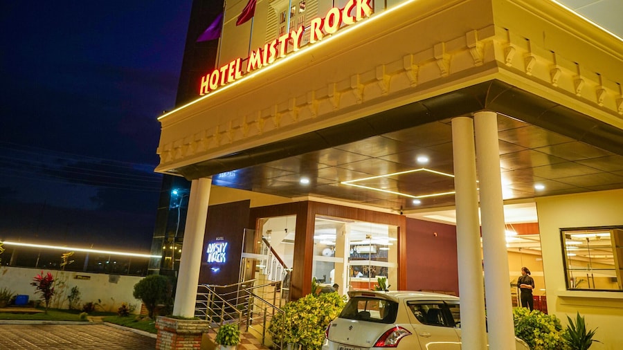 Misty Rock Hotel