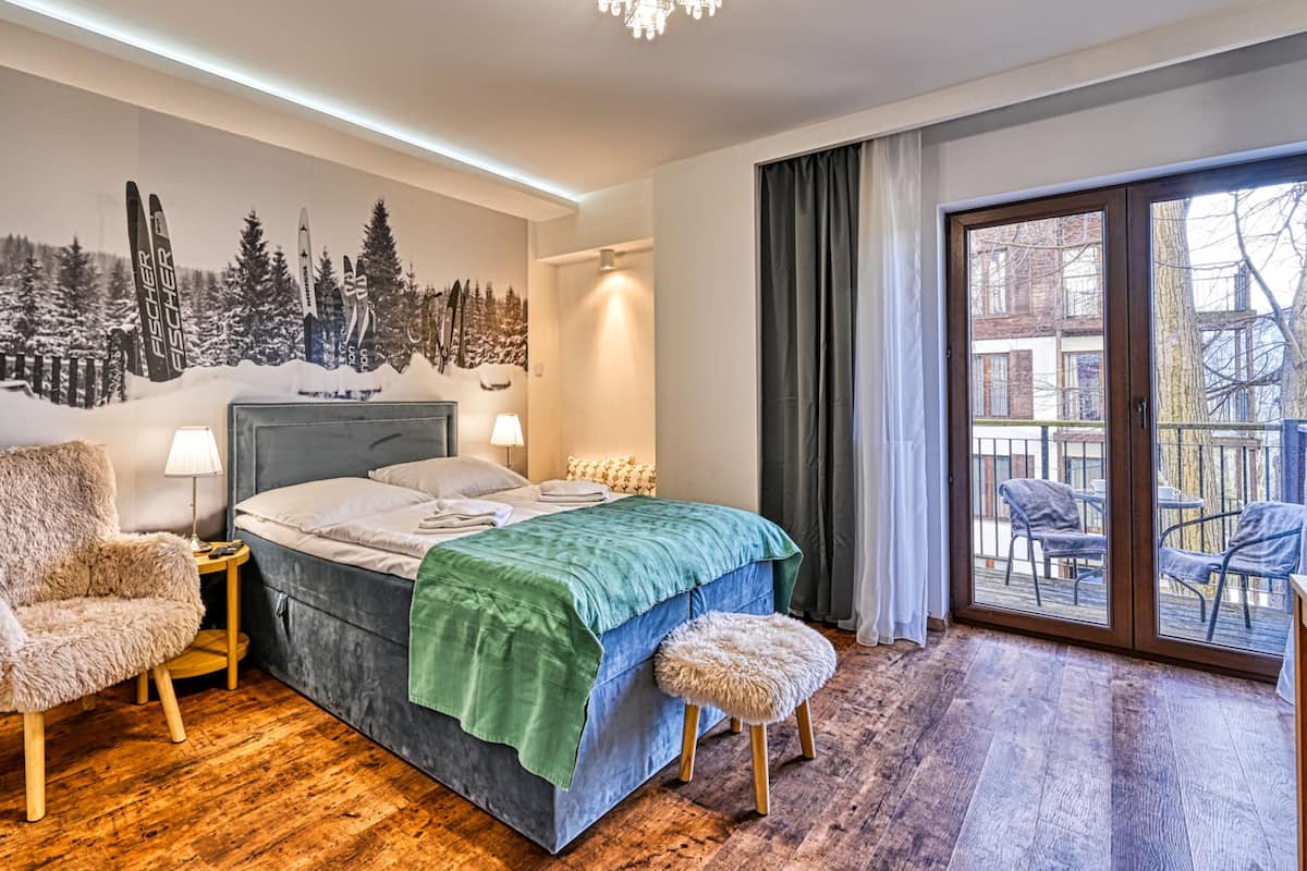 Appartement (204) | Woonruimte | Flatscreentelevisie