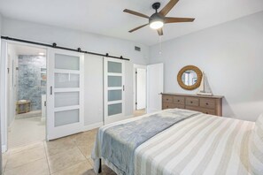 3 bedrooms, iron/ironing board, WiFi, bed sheets