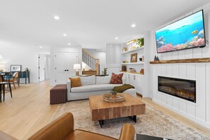 Smart-tv en een open haard