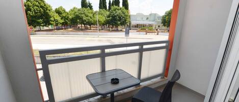 Apartment (One Bedroom Apartment with Balcony) | Balkon