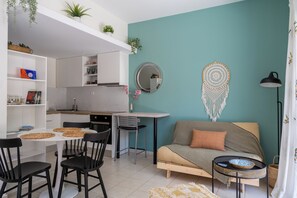 Basic Apartment, 1 Bedroom | Living area - The Garden of Zephyrus - Halepa (Chania)