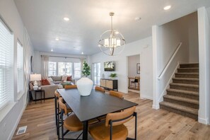 Interior - Modern ski-season escape in American Fork (American Fork)