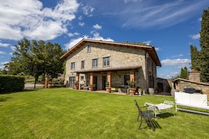 Property grounds - Montelucci Chianti - Agrivilla with 14 beds with private pool (Gaiole in Chianti)