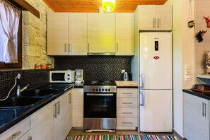 Apartment | 2 bedrooms, Internet