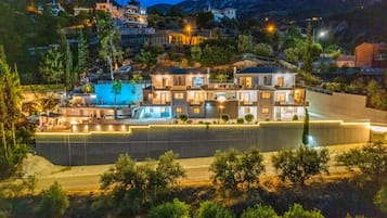 House | 2 bedrooms, Internet
