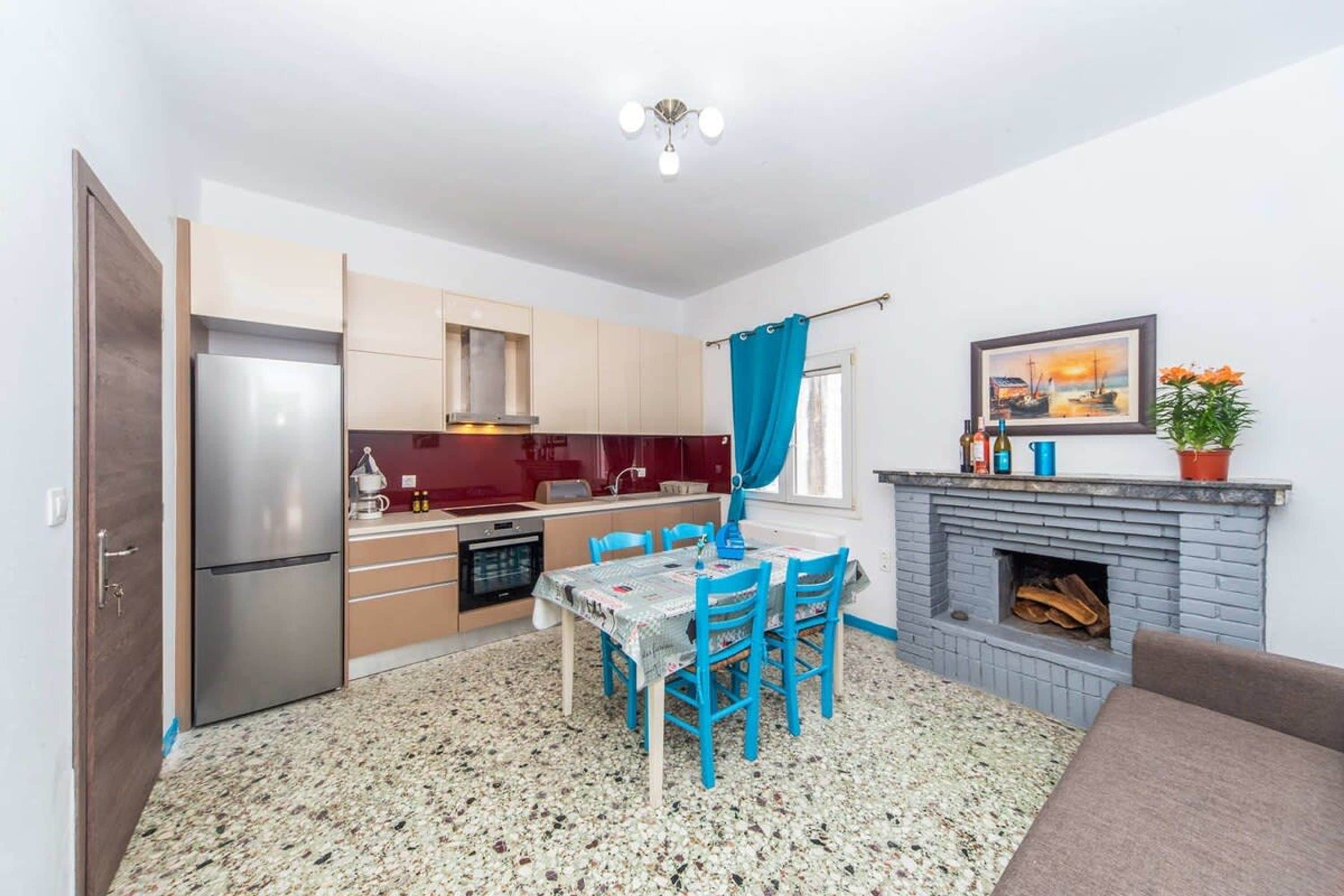 Rumah | 2 kamar tidur dan internet