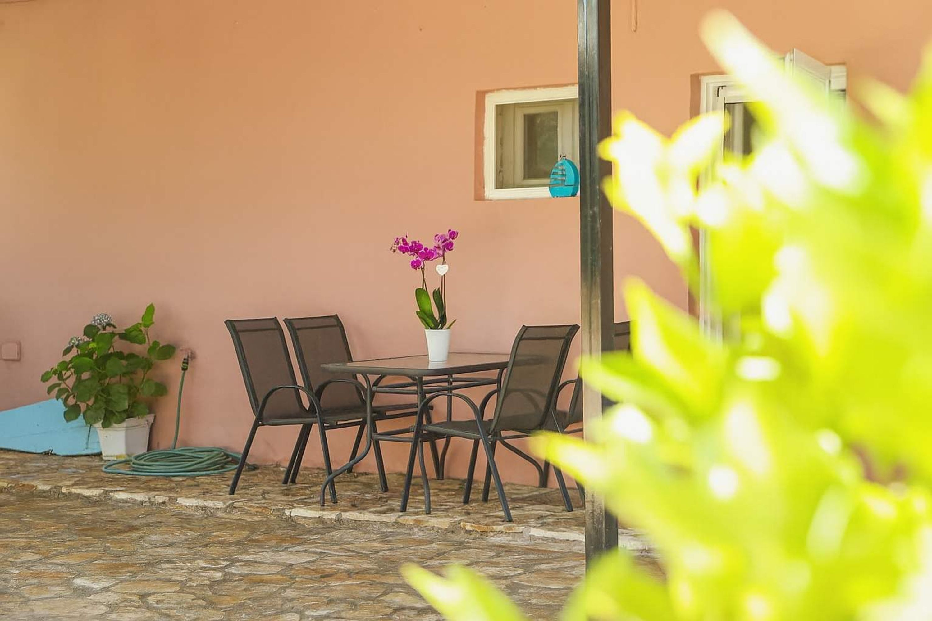 Rumah | 2 kamar tidur dan internet