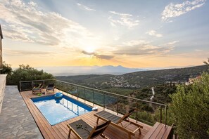 Apartment | 1 bedroom, Internet - Martinia Pool Escape - Aiga Panoramic Vistas (Kalamata)