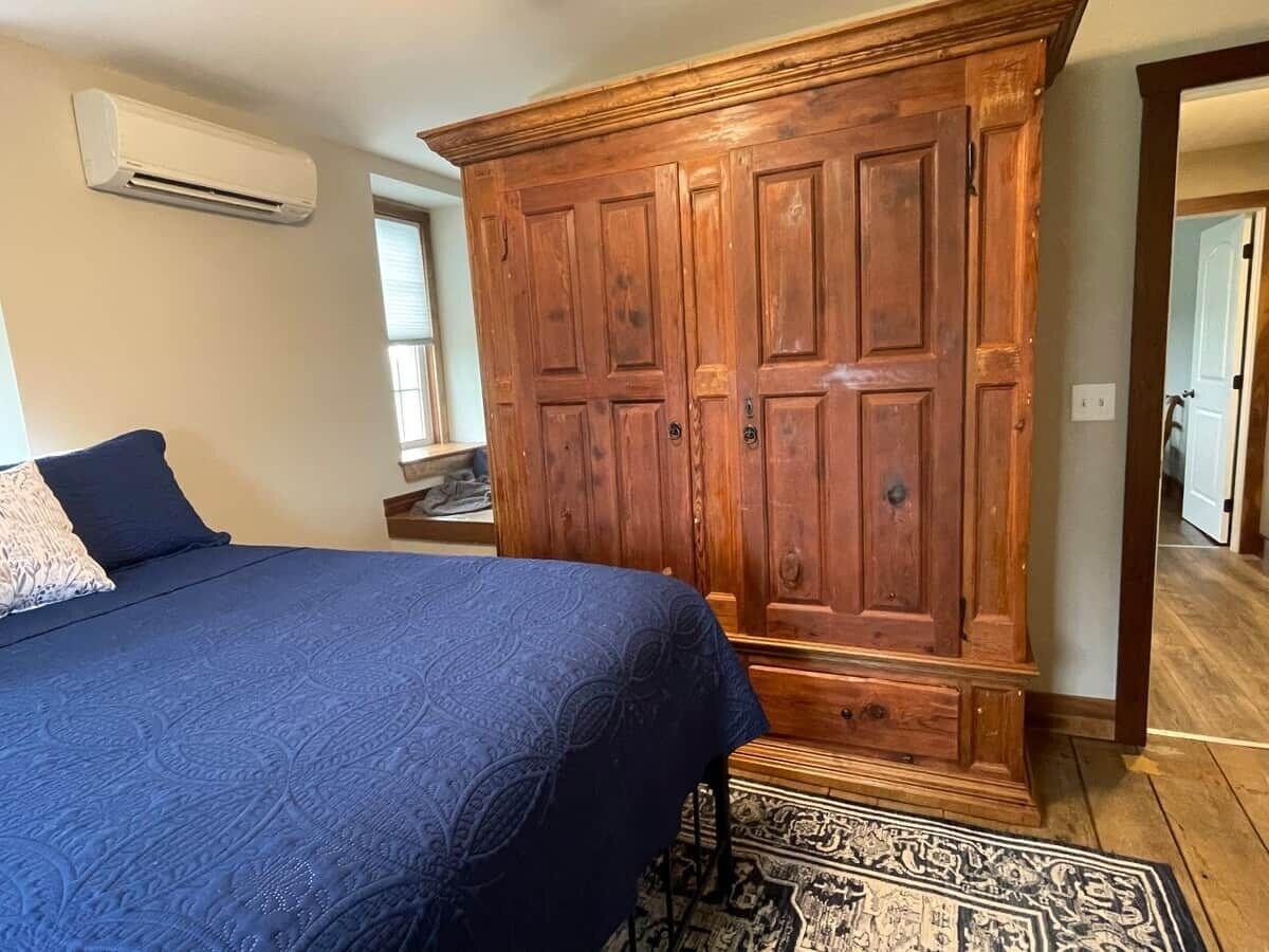 3 chambres, fer et planche à repasser, Wi-Fi, draps fournis
