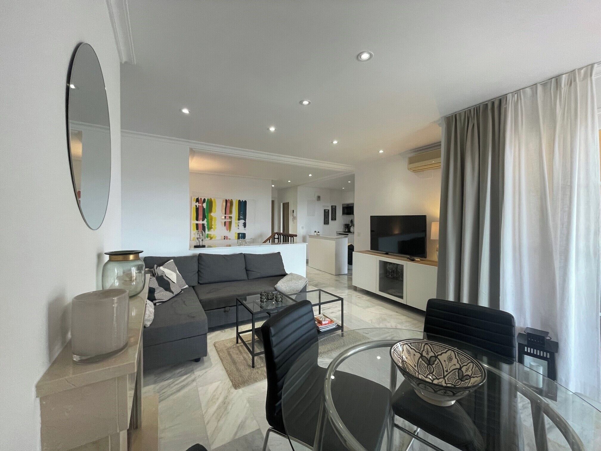 Apartment | Living area