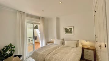 Appartement | 2 chambres, fer et planche Ă  repasser, Wi-Fi gratuit, draps fournis