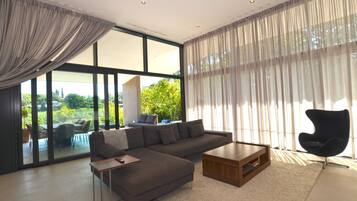 Villa (Four Bedroom Villa) | Wohnzimmer