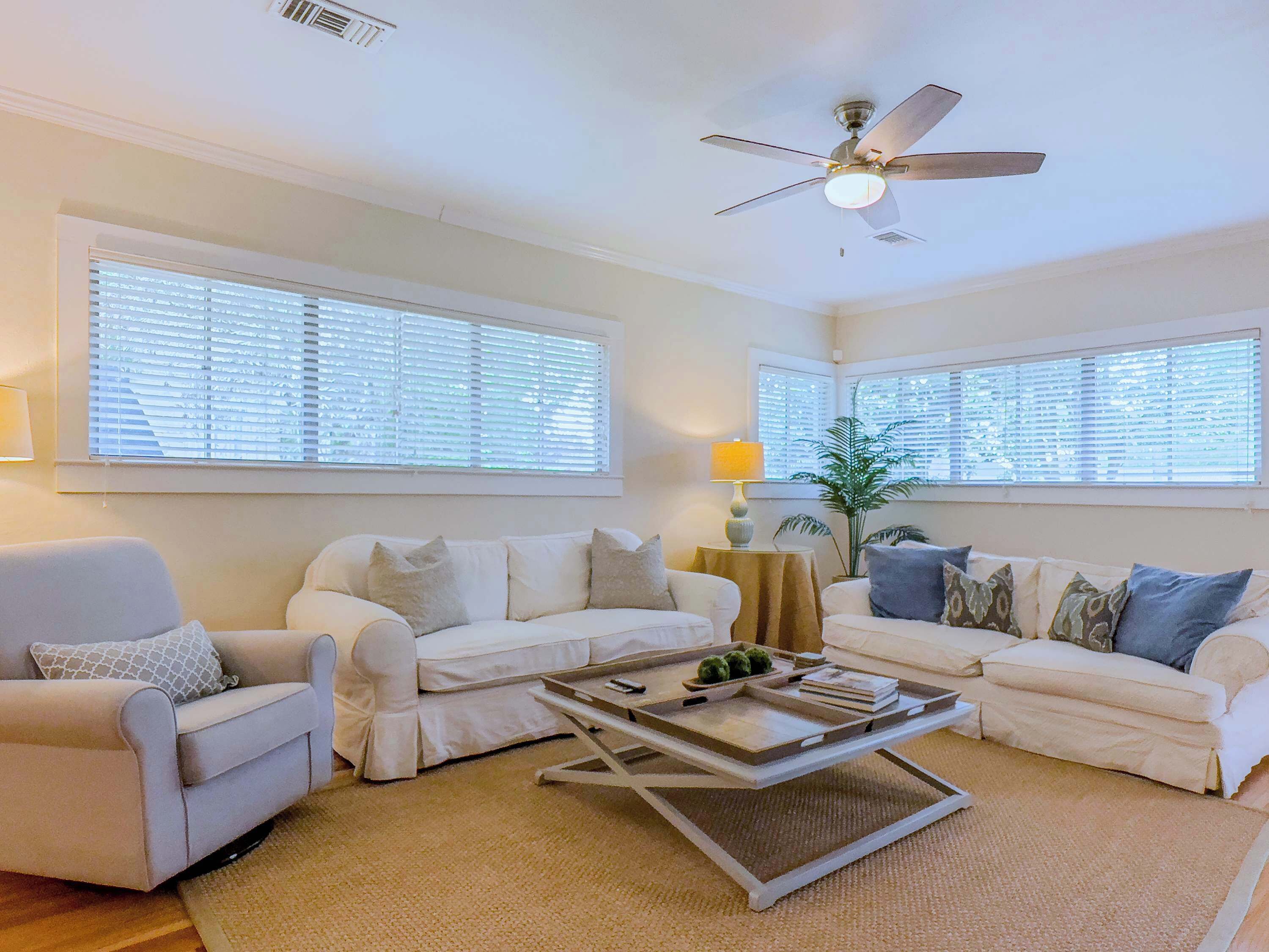 Hummingbird Home - A Craftsman Bungalow - モビール, AL
