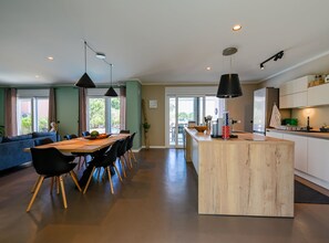 Villa (Four Bedroom Villa with Pool) | Private kitchen - Matohanci Dazzling Villa With Pool (Kanfanar)