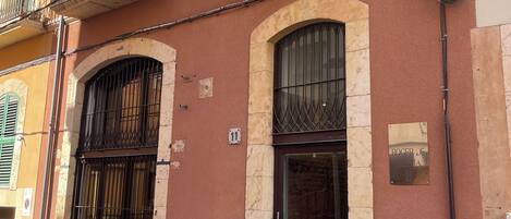 Fachada del alojamiento