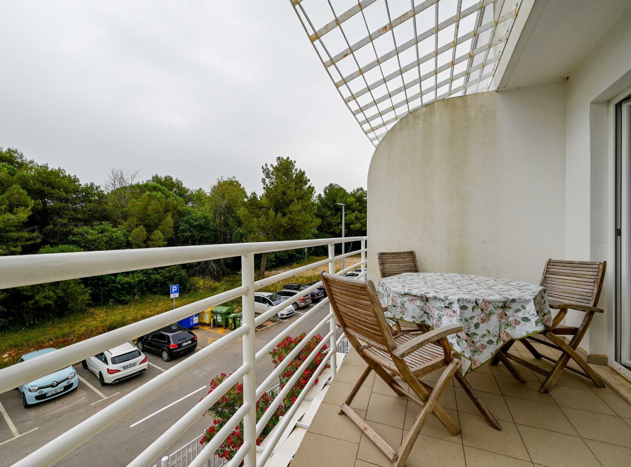 Apartment (Three Bedroom Apartment with Balcony) | Balcony
