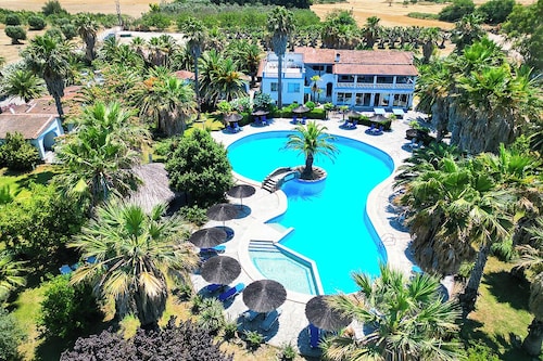 PALMA VILLAGE HOTEL by Greek Pride