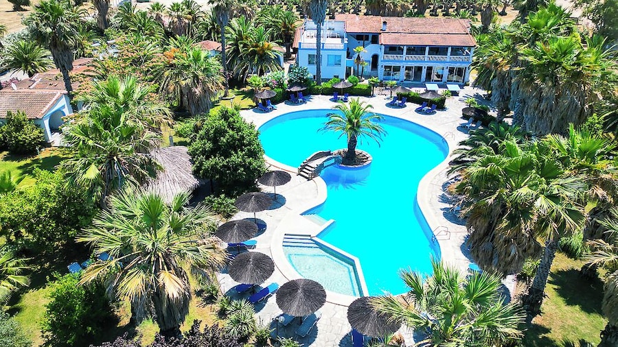 PALMA VILLAGE HOTEL by Greek Pride