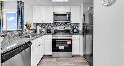 Baywatch Resort 1122