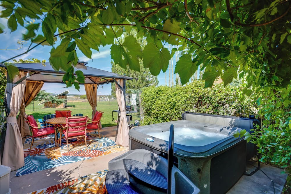 Cortez Casita w/ Hot Tub at Bella Vista Ranch