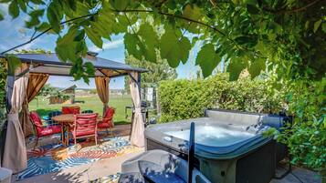 Apartment (0 Bedroom) | Front of property