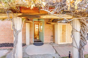 Apartment (0 Bedroom) | Interior