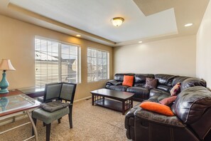 House (5 Bedrooms) | Interior - 6 Mi to Dia: Spacious Home w/ Backyard in Denver! (Denver)
