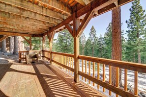 House (5 Bedrooms) | Interior - 6 Mi to Ski Slopes! Family Tahoe Cabin w/ 3 Decks (Tahoe Vista)