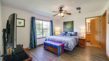 House (6 Bedrooms) | Interior